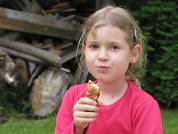 Og_der_spises_snobroed